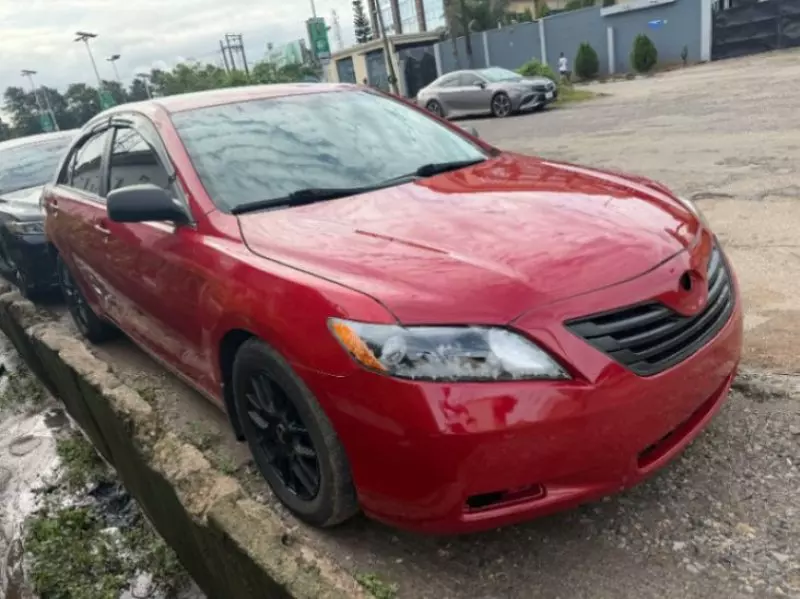 TOYOTA Camry   - 2009