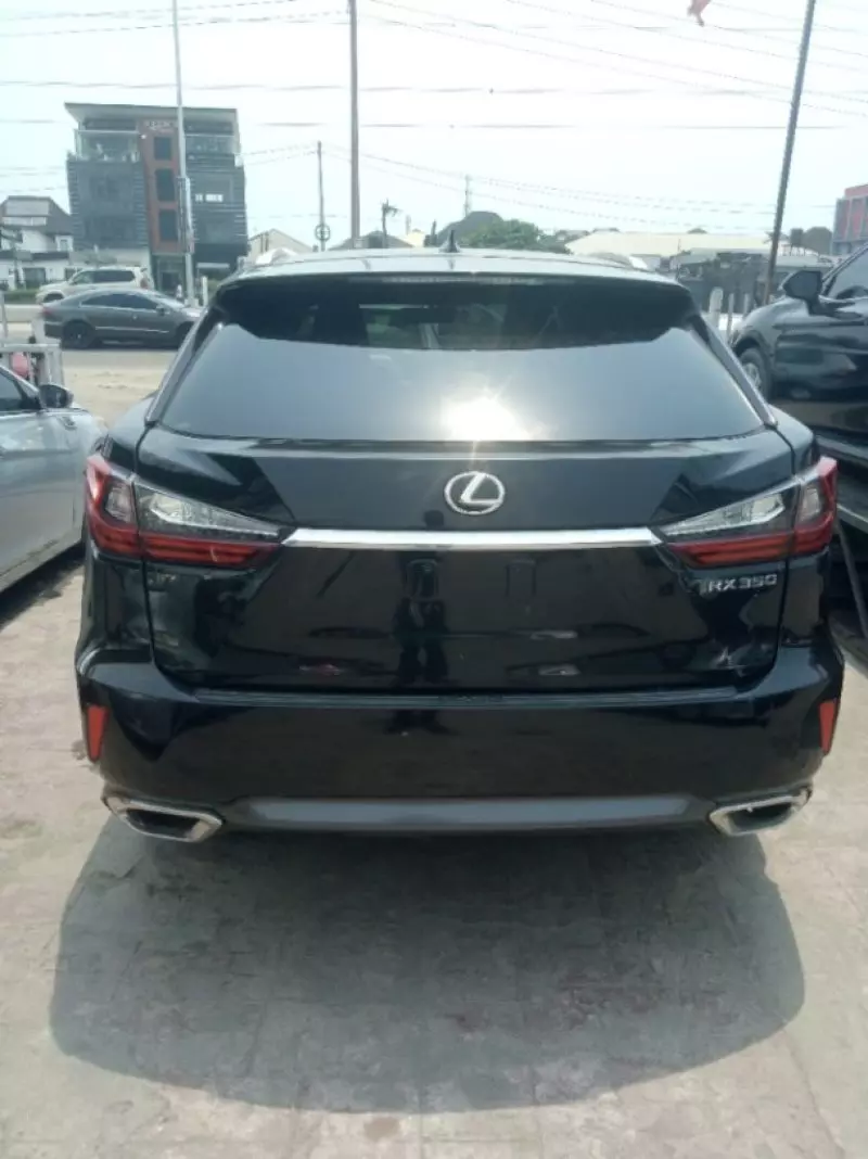 Lexus RX   - 2016