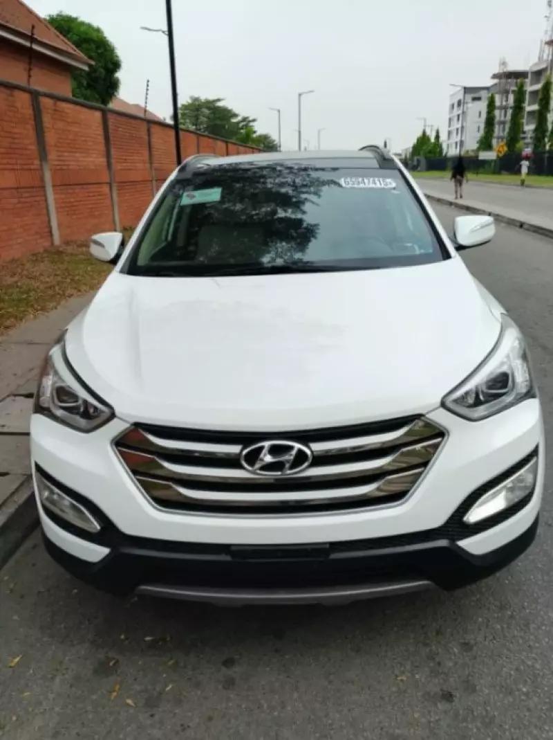 Hyundai Santa Fe Sport   - 2016