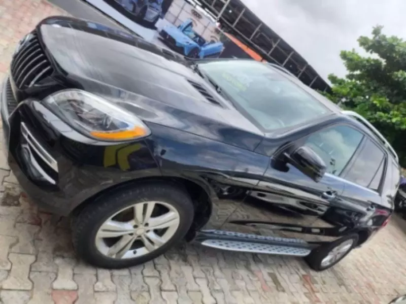 Mercedes-Benz ML 350   - 2013