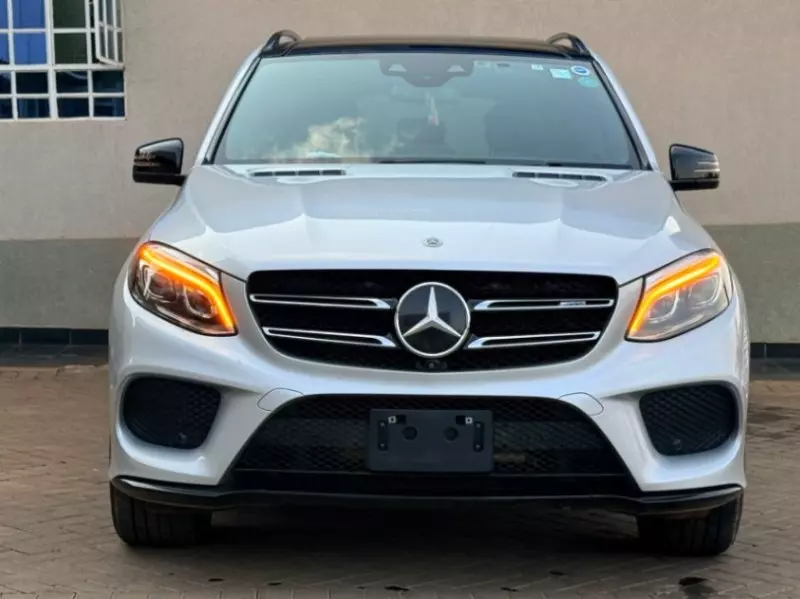 Mercedes-Benz GLE 43 AMG   - 2017
