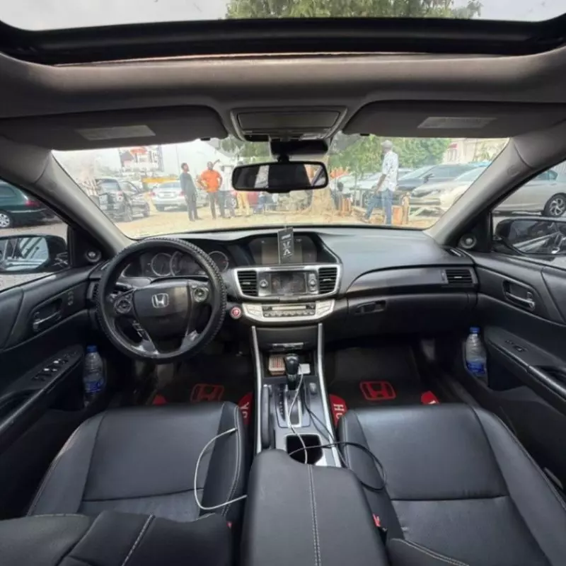 Honda Accord   - 2015