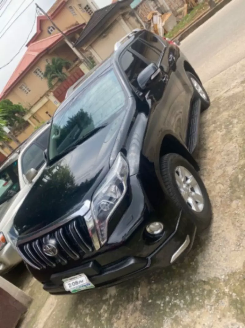 Toyota Prado   - 2016