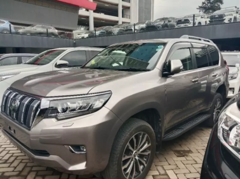 Toyota Landcruiser Prado   - 2019