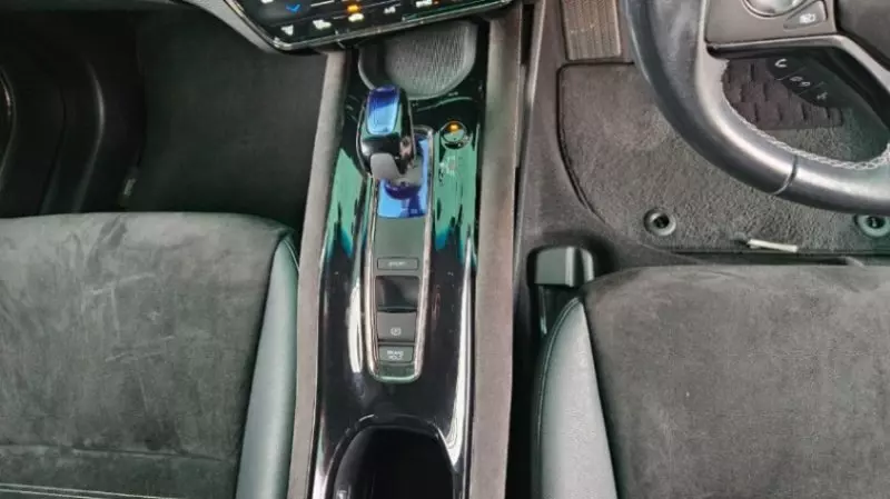 Honda Vezel    - 2018