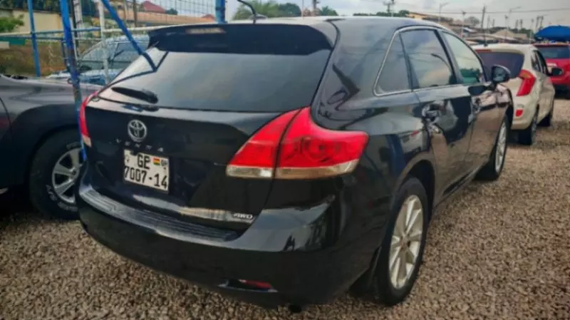 TOYOTA Venza   - 2012