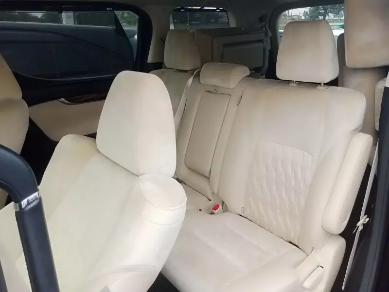 Toyota Alphard   - 2017