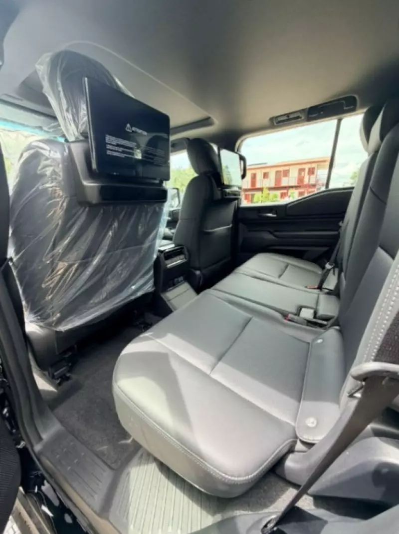 Toyota Prado - 2025