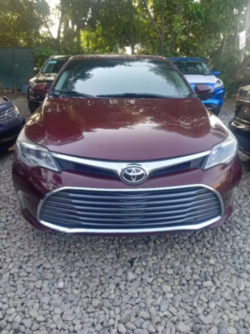 Toyota Avalon   - 2015