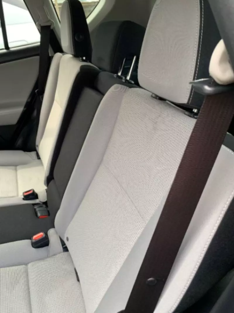 Toyota RAV 4   - 2017