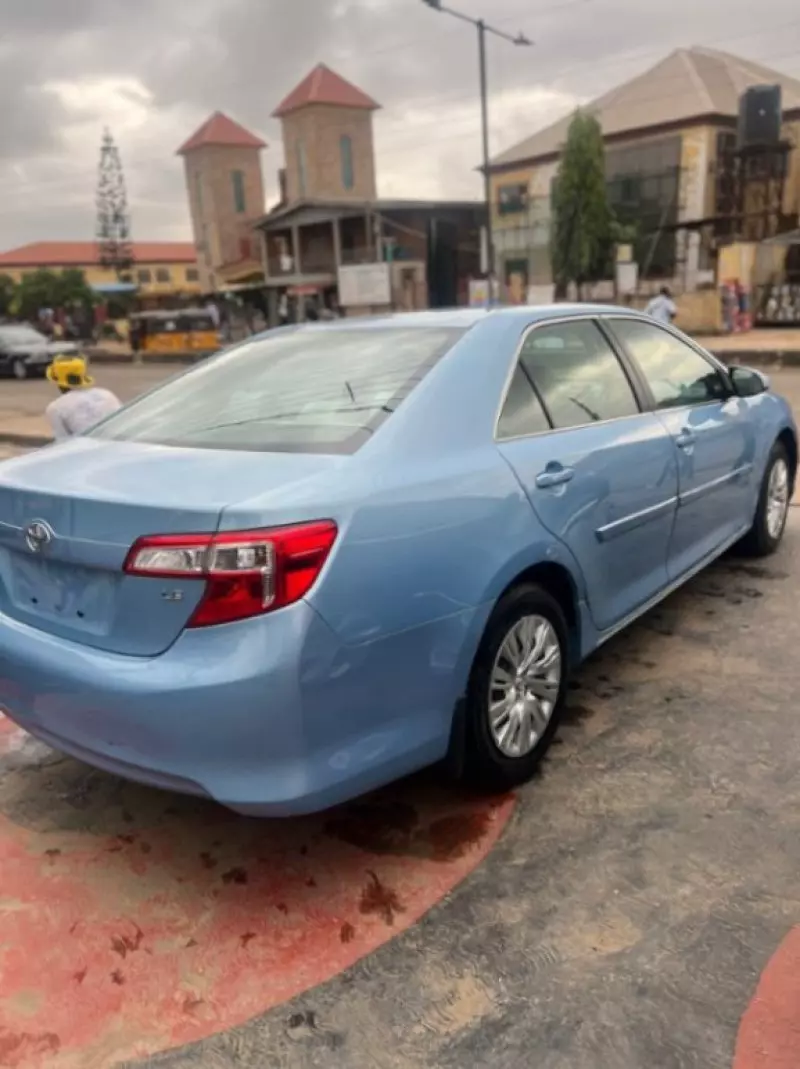 Toyota Camry   - 2007