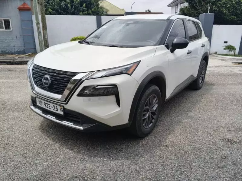 Nissan Rogue - 2023