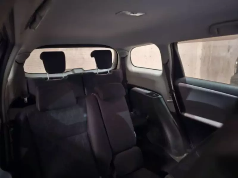 Toyota Wish   - 2010