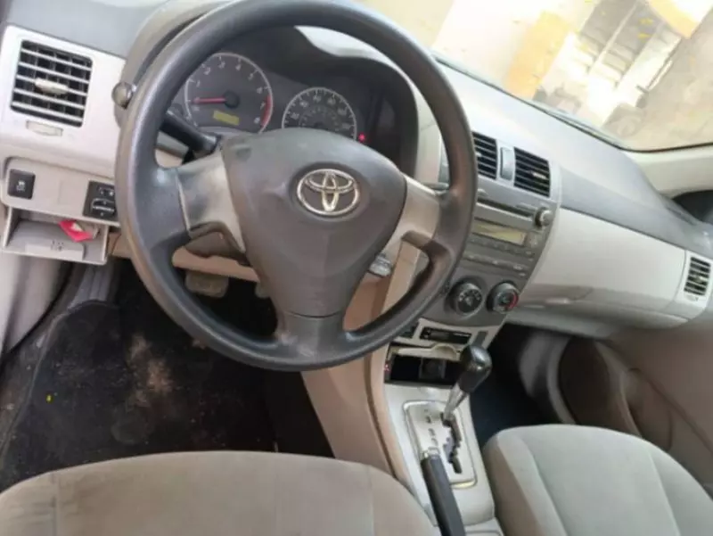 Toyota Corolla   - 2011