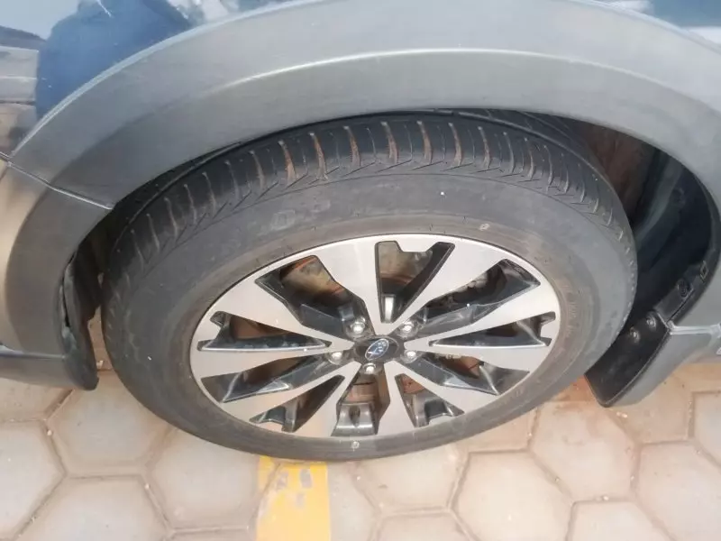 Subaru Outback   - 2017