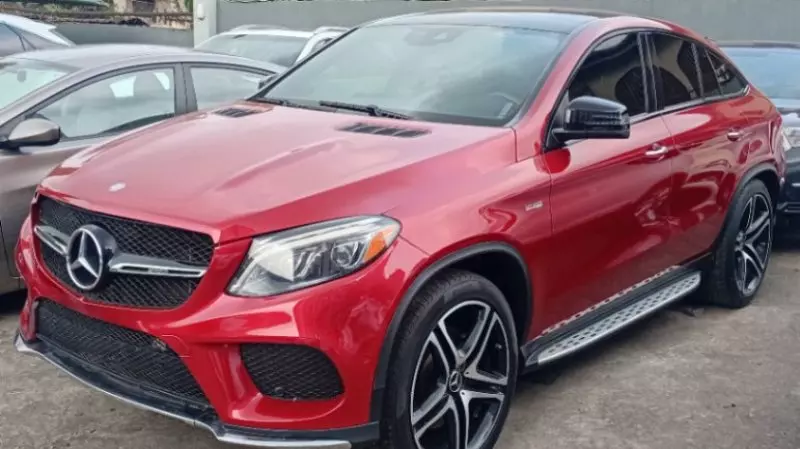 Mercedes-Benz GLE-Class   - 2017