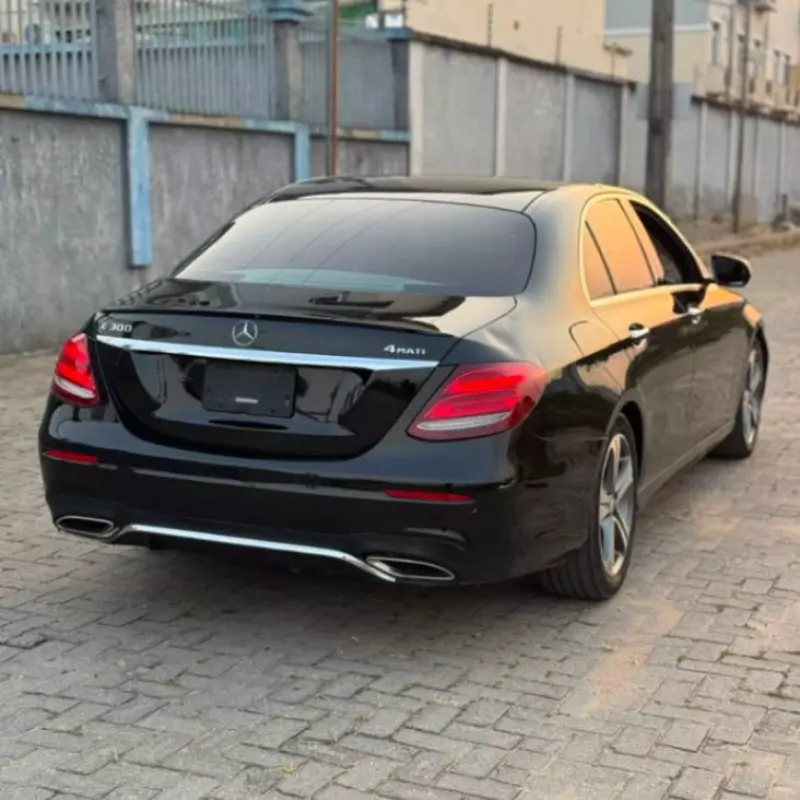 Mercedes-Benz E-Class   - 2017