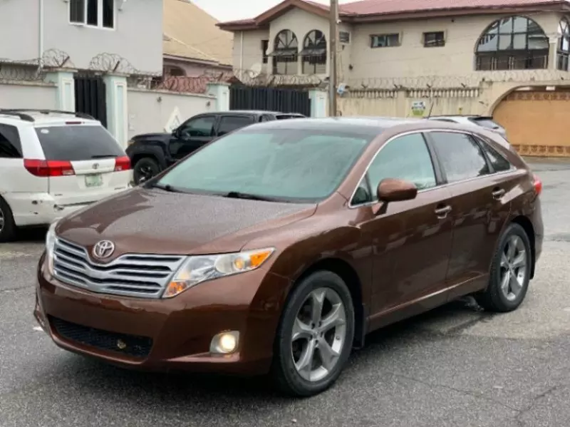 Toyota Venza - 2010