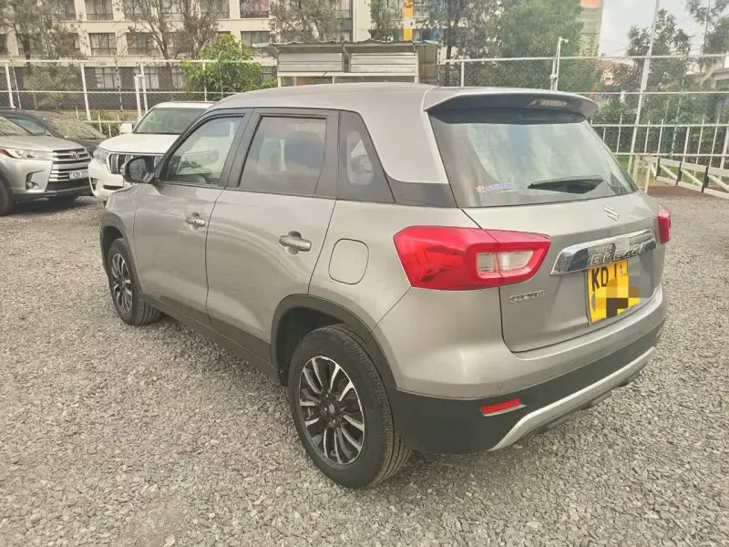 SUZUKI Vitara   - 2022