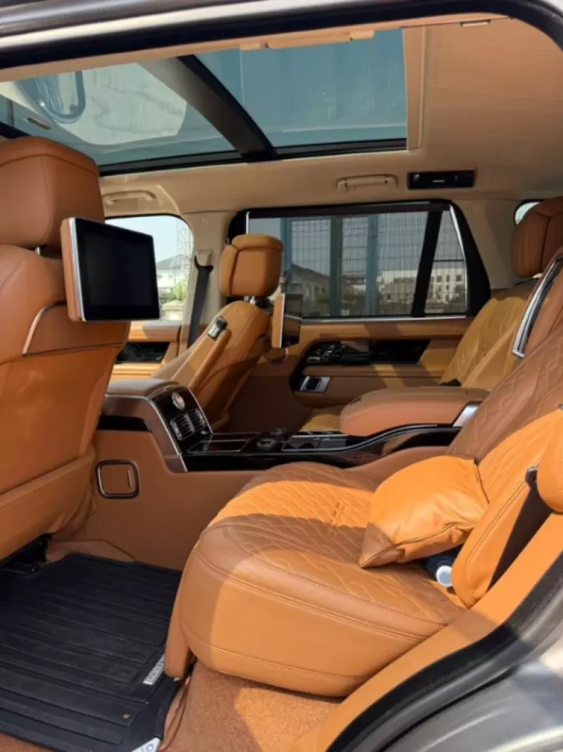 Land Rover Range Rover   - 2020