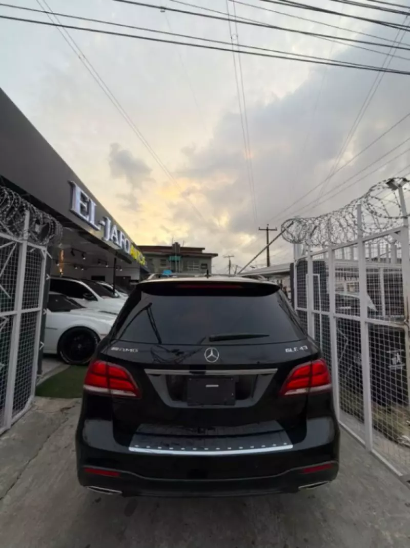 Mercedes-Benz GLE 43 AMG   - 2016