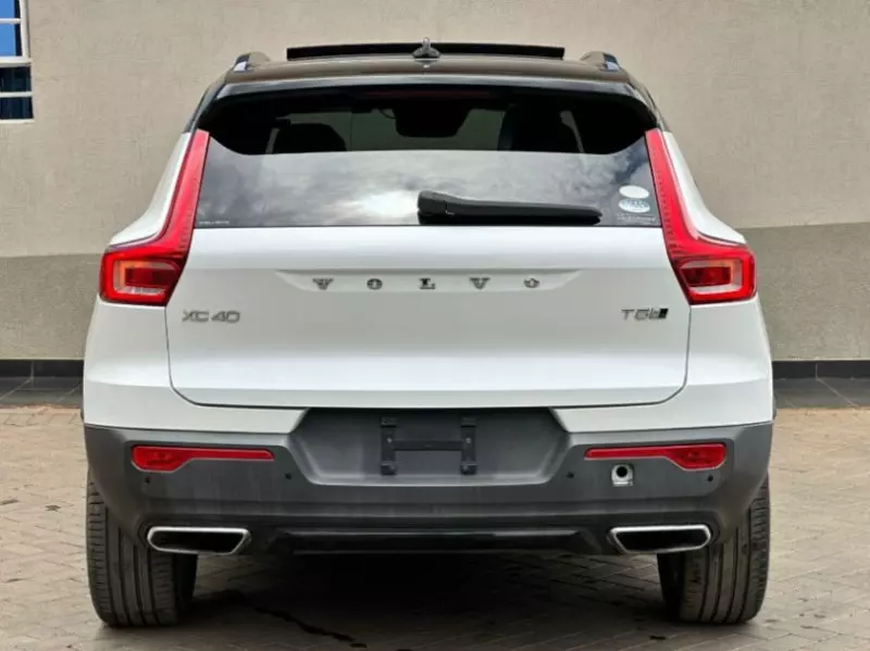 Volvo XC40 - 2018