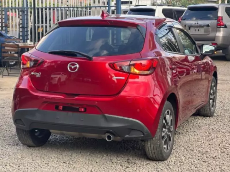 Mazda 2 - 2021