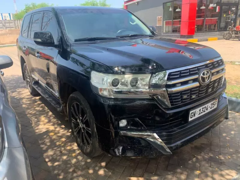 Toyota Landcruiser Vx V8    - 2012
