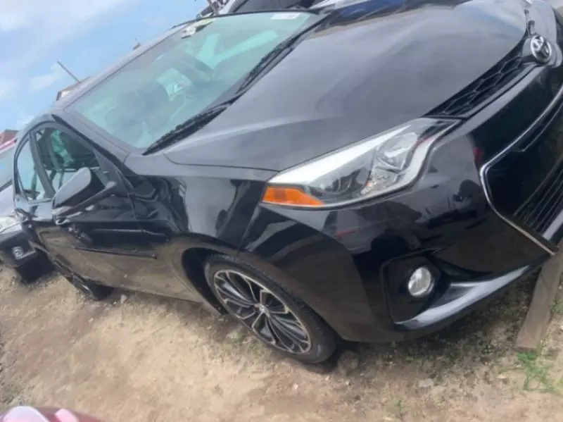 TOYOTA Corolla   - 2016