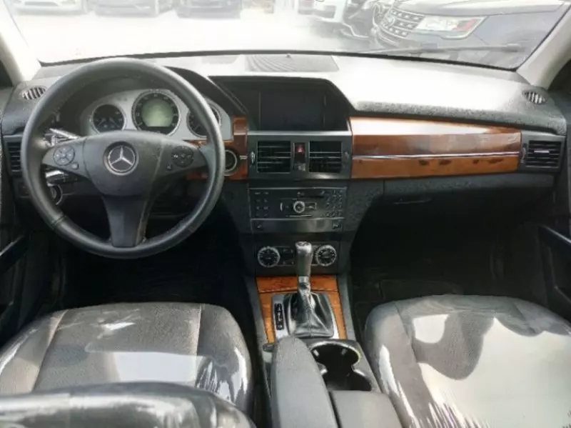 Mercedes-Benz GLK 350   - 2012