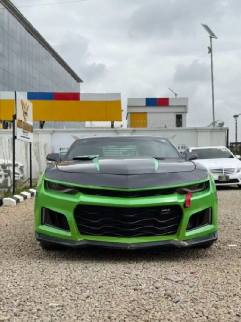 Chevrolet Camaro   - 2015