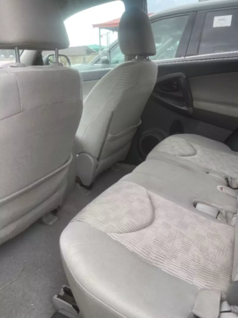 TOYOTA RAV 4   - 2012