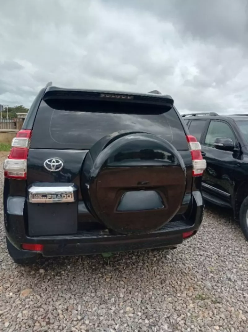 Toyota Prado   - 2014