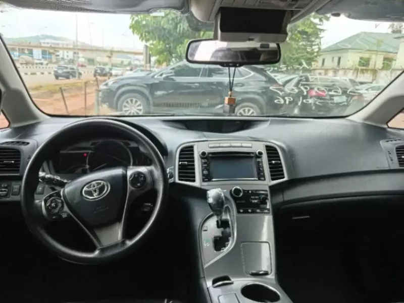 TOYOTA Venza - 2016