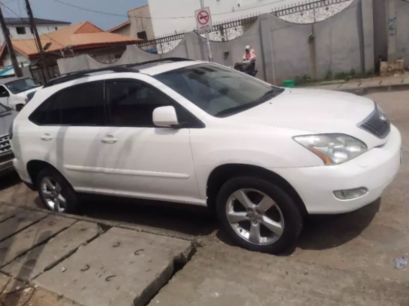 Lexus RX 350   - 2005