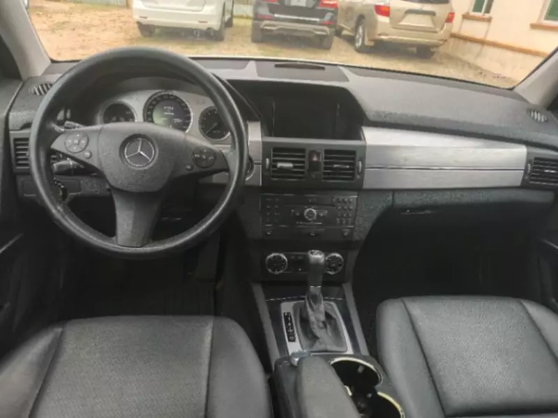 Mercedes-Benz GLK 350   - 2011