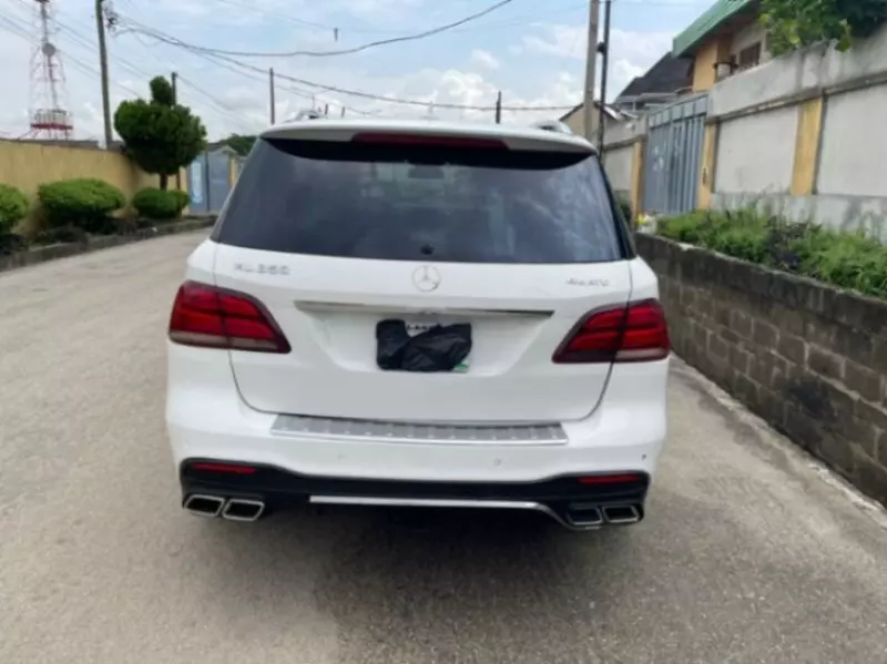 Mercedes-Benz ML 350 - 2015
