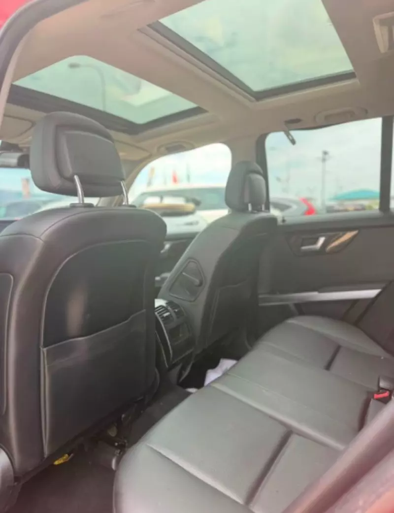 Mercedes-Benz Glk-class   - 2015