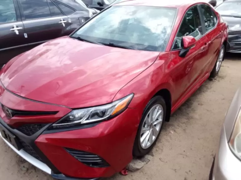 TOYOTA Camry   - 2021