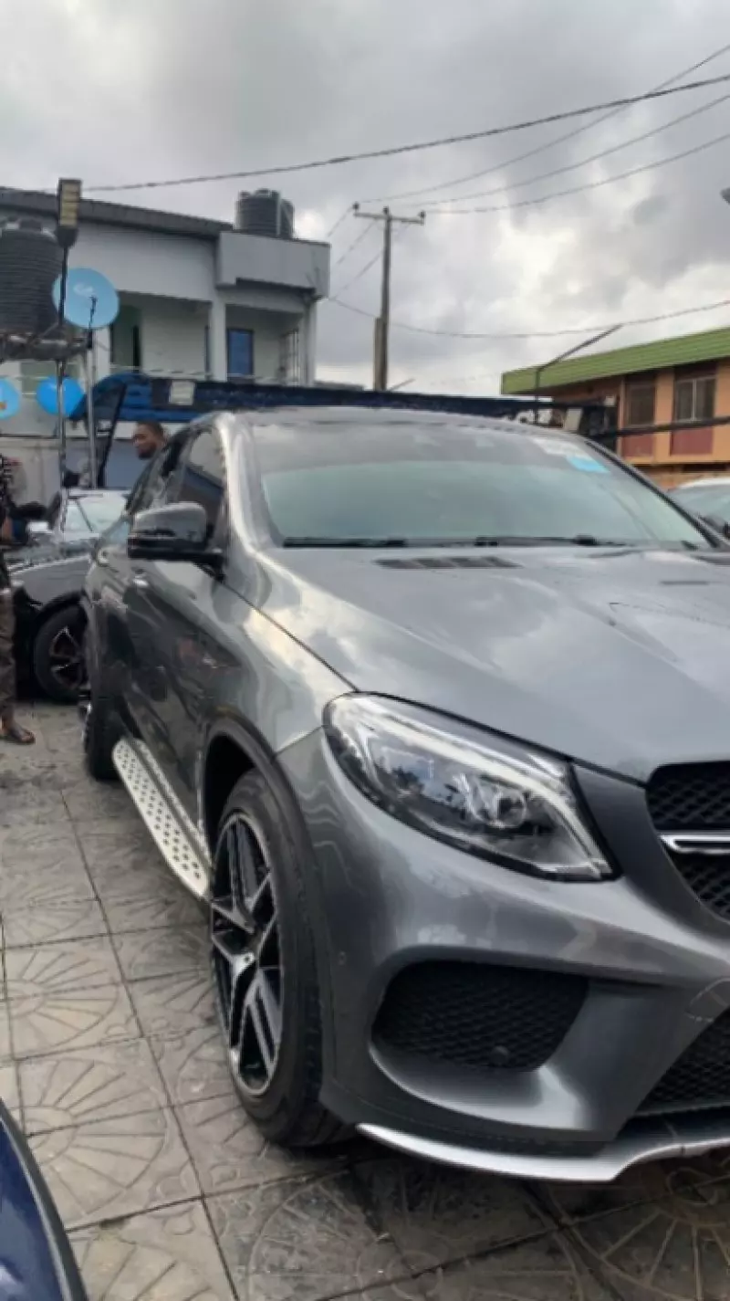 Mercedes-Benz GLE 43 AMG   - 2018