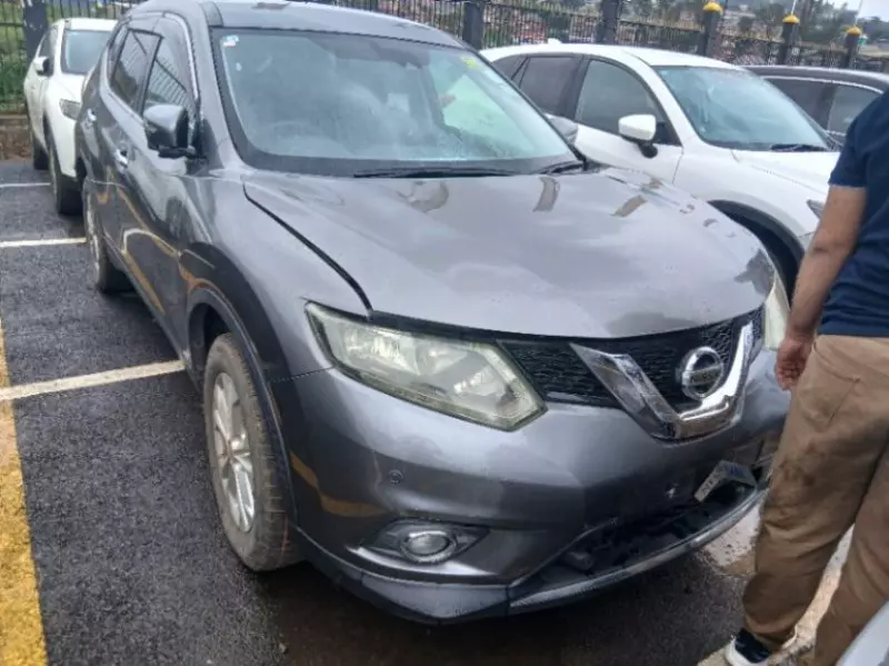 Nissan X-Trail   - 2014