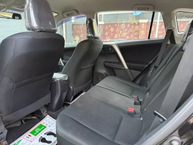 Toyota RAV4   - 2014