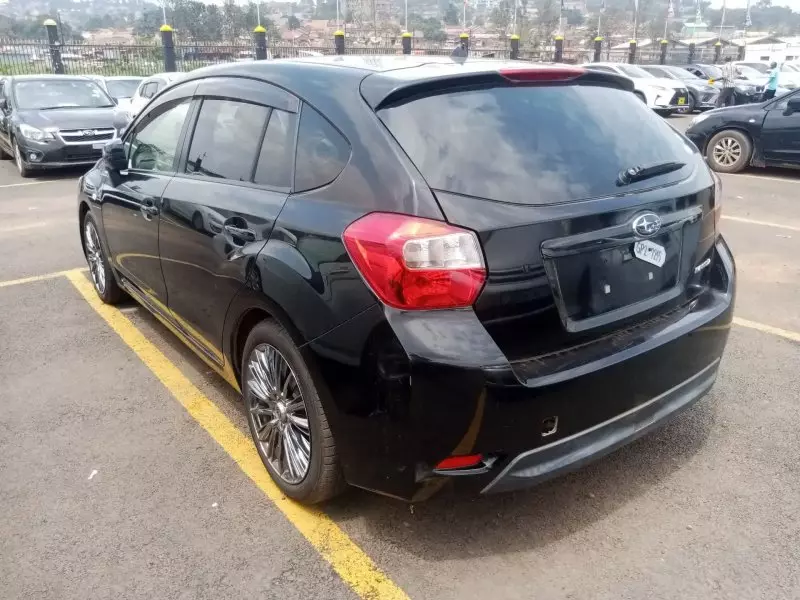 Subaru Impreza   - 2014