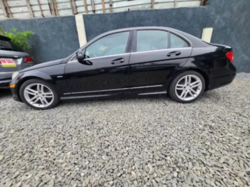 Mercedes-Benz C-Class   - 2012