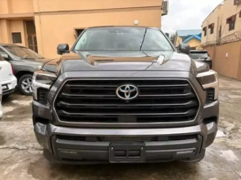 Toyota Sequoia   - 2024