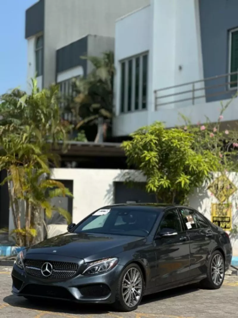 Mercedes-Benz C-Class   - 2015