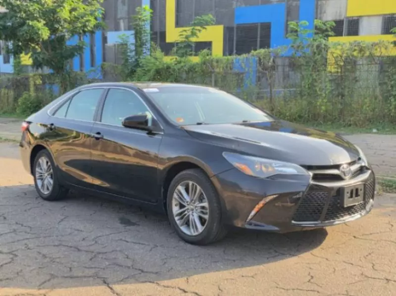 TOYOTA Camry   - 2017