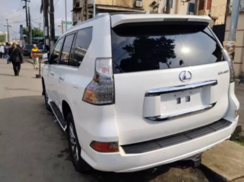 Lexus GX   - 2015