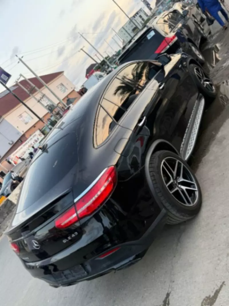 Mercedes-Benz GLE 43 AMG   - 2018