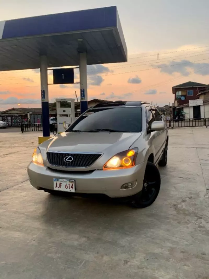 Lexus RX 330   - 2005